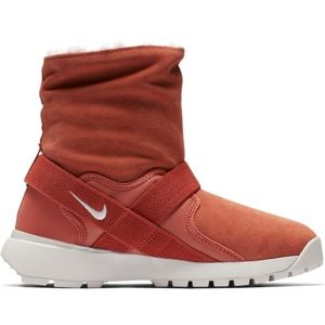 Nike SPORTSWEAR GOLKANA BOOT piros 9.5 - Női téli cipő