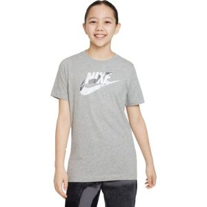 Nike NSW TEE CLUB CAMO Lány póló, szürke, veľkosť L