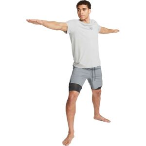 Nike UNLIMITED Férfi rövidnadrág, szürke, veľkosť L